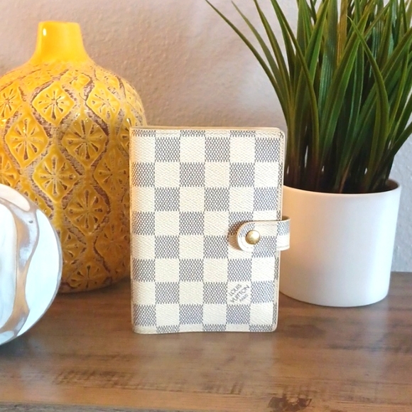EUC Louis Vuitton Damier Azur small ring agenda cover - Picture 1 of 12